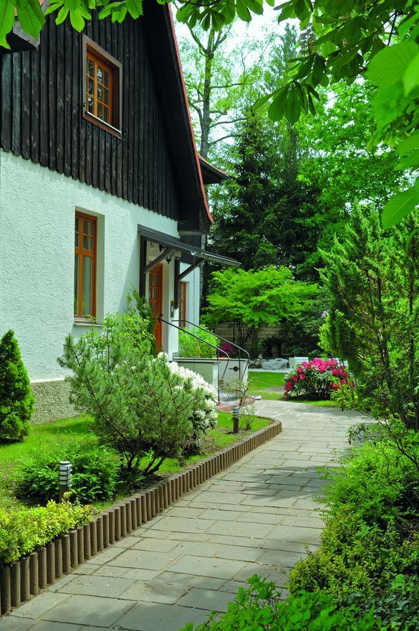 Alpenhof Hotell Gauting Exteriör bild