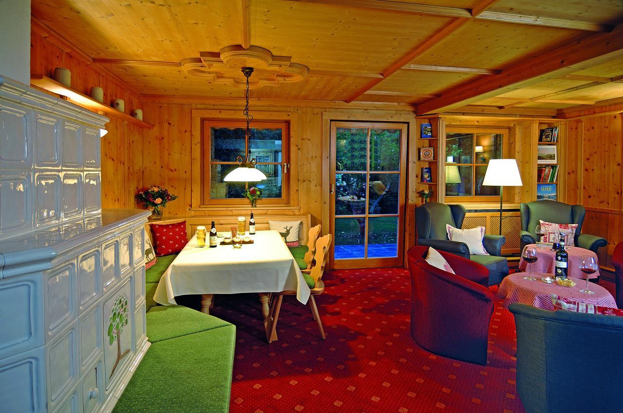 Alpenhof Hotell Gauting Exteriör bild