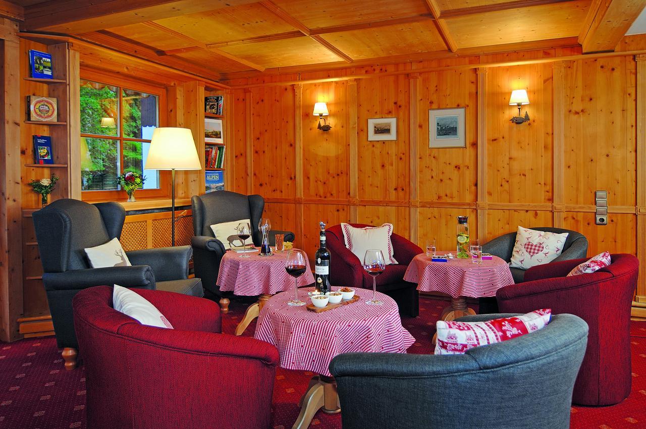 Alpenhof Hotell Gauting Exteriör bild
